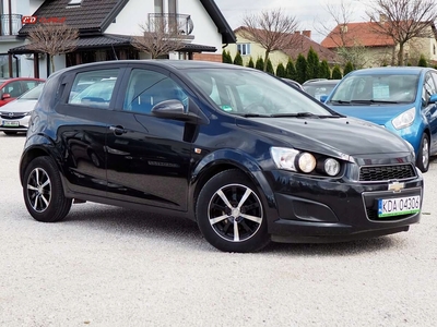 Chevrolet Aveo T300 Hatchback 5d 1.2 86KM 2011