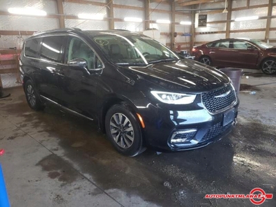 Chrysler Pacifica II 3.6 V6 Hybrid 264KM 2021