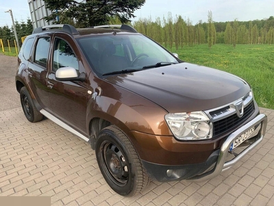 Dacia Duster I SUV 1.6 16V 105KM 2012