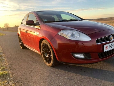 Fiat Bravo II Hatchback 5d 1.4 T-JET 16V 120KM 2008