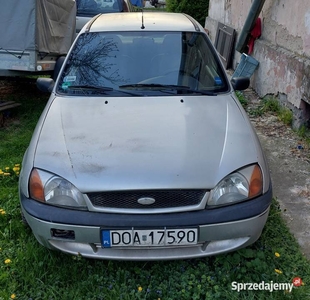 Ford Fiesta benzyna