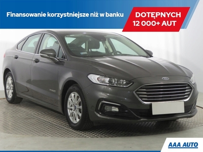 Ford Mondeo V Sedan Facelifting 2.0 Hybrid 187KM 2019