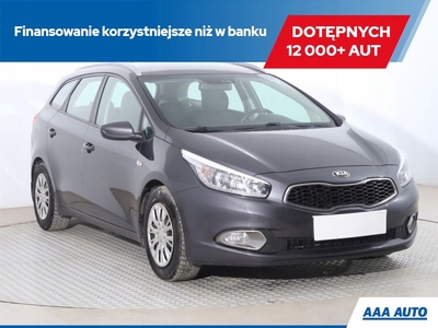 Kia Ceed II Kombi 1.6 GDI 135KM 2013