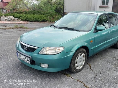 Mazda 1.6 benzyna 2003