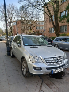 Mercedes-Benz Klasa ML W164 Mercedes ML 420 problemy z elektroniką