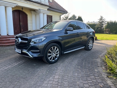 Mercedes GLE W166/C292 SUV 3.0 350d 258KM 2015