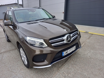 Mercedes GLE W166/C292 SUV 3.0 350d 258KM 2016