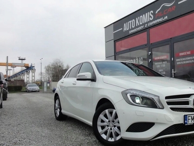 Mercedes Klasa A W176 Hatchback 5d 1.6 200 BlueEFFICIENCY 156KM 2014