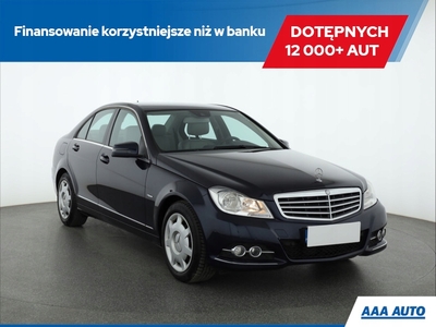 Mercedes Klasa C W204 Limuzyna 1.8 200 CGI BlueEFFICIENCY 184KM 2011