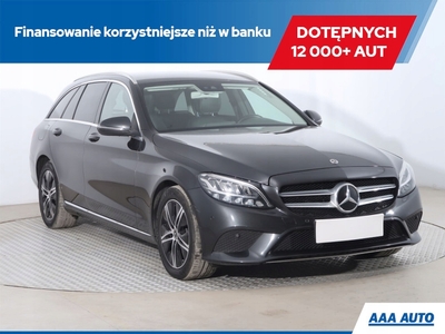 Mercedes Klasa C W205 Kombi Facelifting 1.6 200d 160KM 2020