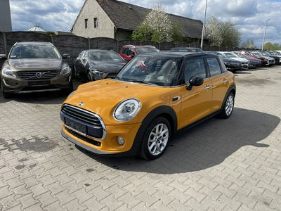 Mini Mini F56 Hatchback 1.5 D 116KM 2017