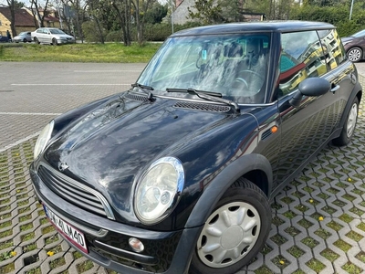 Mini One I 1.6 90KM 2002