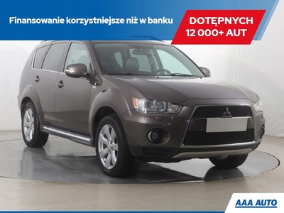 Mitsubishi Outlander II 2.2 MIVEC DID 177KM 2011