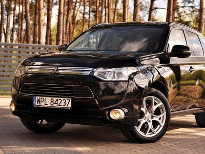 Mitsubishi Outlander III 2013