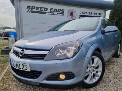 Opel Astra H Cabrio 1.8 ECOTEC 140KM 2007