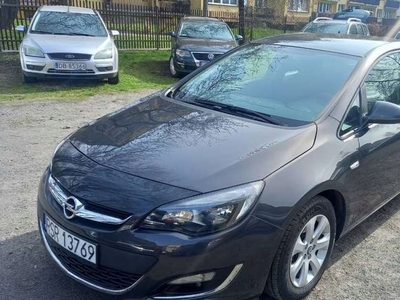 Opel Astra J 2014