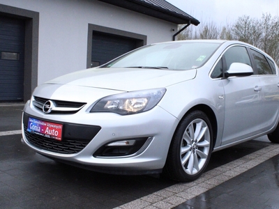 Opel Astra J GTC 1.4 Turbo ECOTEC 140KM 2013