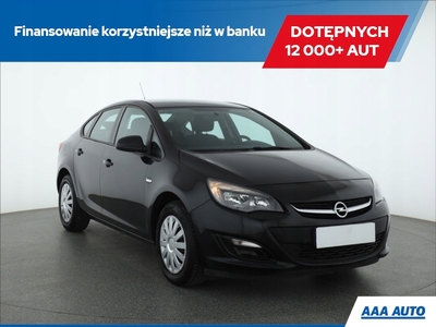 Opel Astra J Sedan 1.6 CDTI ecoFLEX 110KM 2015