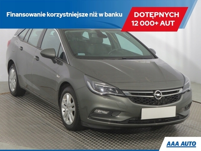 Opel Astra K Sports Tourer 1.4 Turbo 150KM 2016