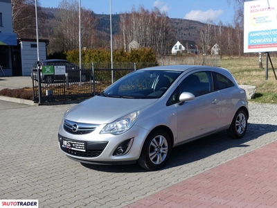 Opel Corsa 1.4 benzyna 87 KM 2011r. (Buczkowice)