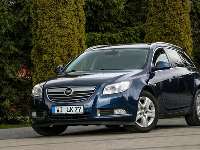 Opel Insignia I Sports Tourer 2.0 CDTI ECOTEC 130KM 2011