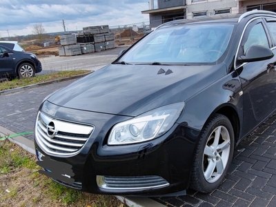 Opel Insignia I Sports Tourer 2.0 CDTI ECOTEC 130KM 2012