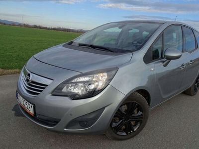 Opel Meriva II Mikrovan 1.4 Turbo ECOTEC 140KM 2011