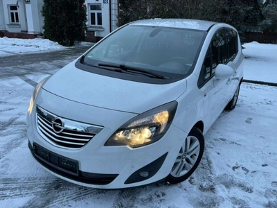 Opel Meriva II Mikrovan 1.4 Turbo ECOTEC 140KM 2011