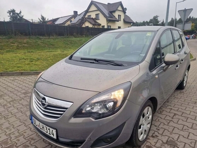 Opel Meriva II Mikrovan 1.7 CDTI ECOTEC 110KM 2010