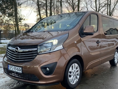 Opel Vivaro B Kombi Extra Long H1 2,9t 1.6 BiTurbo 140KM 2015