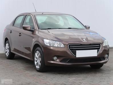 Peugeot 301 , Salon Polska, Serwis ASO, Klima