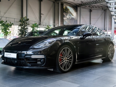 Porsche Panamera II Liftback GTS Facelifting 4.0 480KM 2020