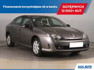 Renault Laguna III Hatchback 2.0 dCi 150KM 2010