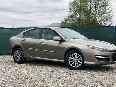 Renault Laguna III Hatchback Phase II 1.5 dCi eco2 110KM 2013