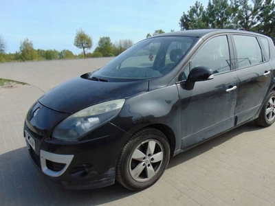 Renault Scenic II 1.9 dCi FAP 130KM 2009