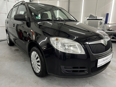 Skoda Fabia II Hatchback 1.2 i HTP 12V 70KM 2009