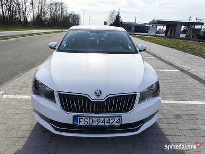 Skoda Superb 2.0 TDI Ambition DSG