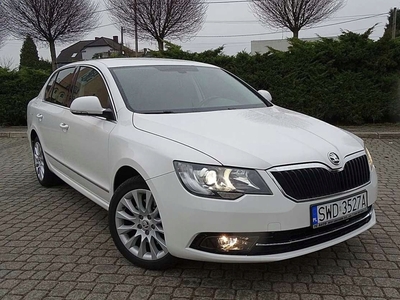 Skoda Superb II Sedan Facelifting 2.0 TDI CR DPF 140KM 2014