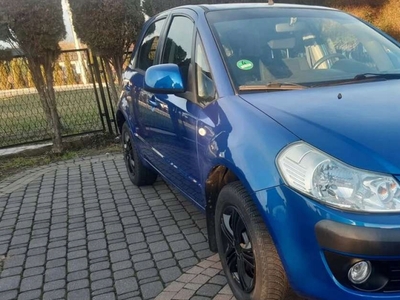 Suzuki SX4 I Hatchback 1.6 i 16V VVT 107KM 2009