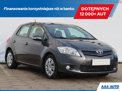 Toyota Auris I 2011