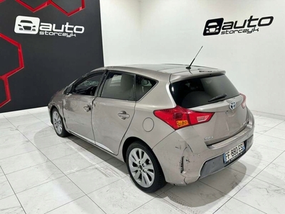 Toyota Auris II 2013