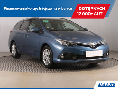 Toyota Auris II Touring Sports Facelifting 1.6 Valvematic 132KM 2016