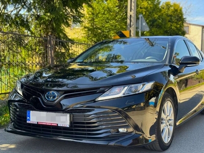 Toyota Camry IX 2020