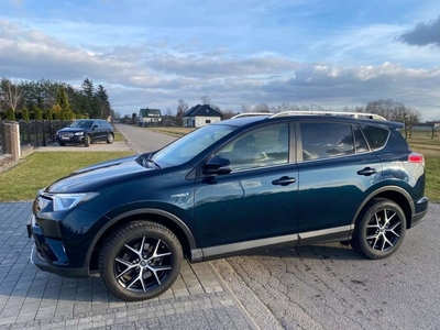 Toyota RAV4 IV 2017