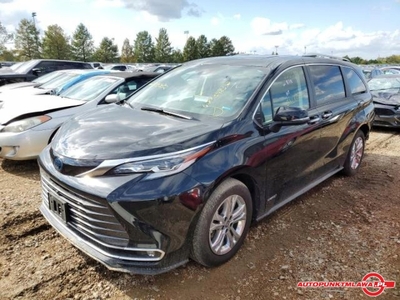 Toyota Sienna III 2021