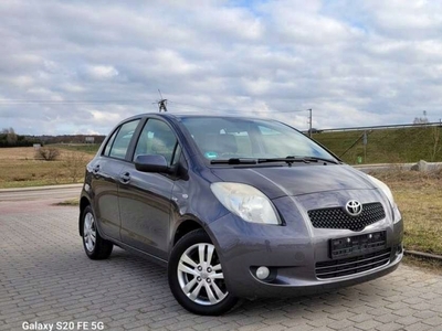 Toyota Yaris II Hatchback 5d 1.4 D-4D 90KM 2008