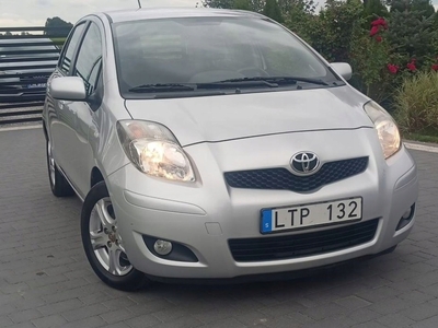 Toyota Yaris III Hatchback 5d 1.33 Dual VVT-i 99KM 2011