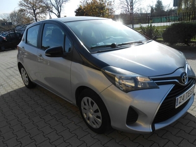 Toyota Yaris III Hatchback 5d Facelifting 1.0 VVT-i 69KM 2014