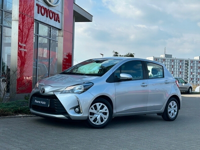 Toyota Yaris III Hatchback 5d Facelifting 2017 1.5 Dual VVT-iE 111KM 2020