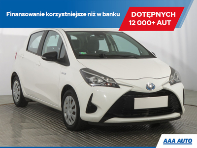 Toyota Yaris III Hatchback 5d Facelifting Hybrid 100KM 2017